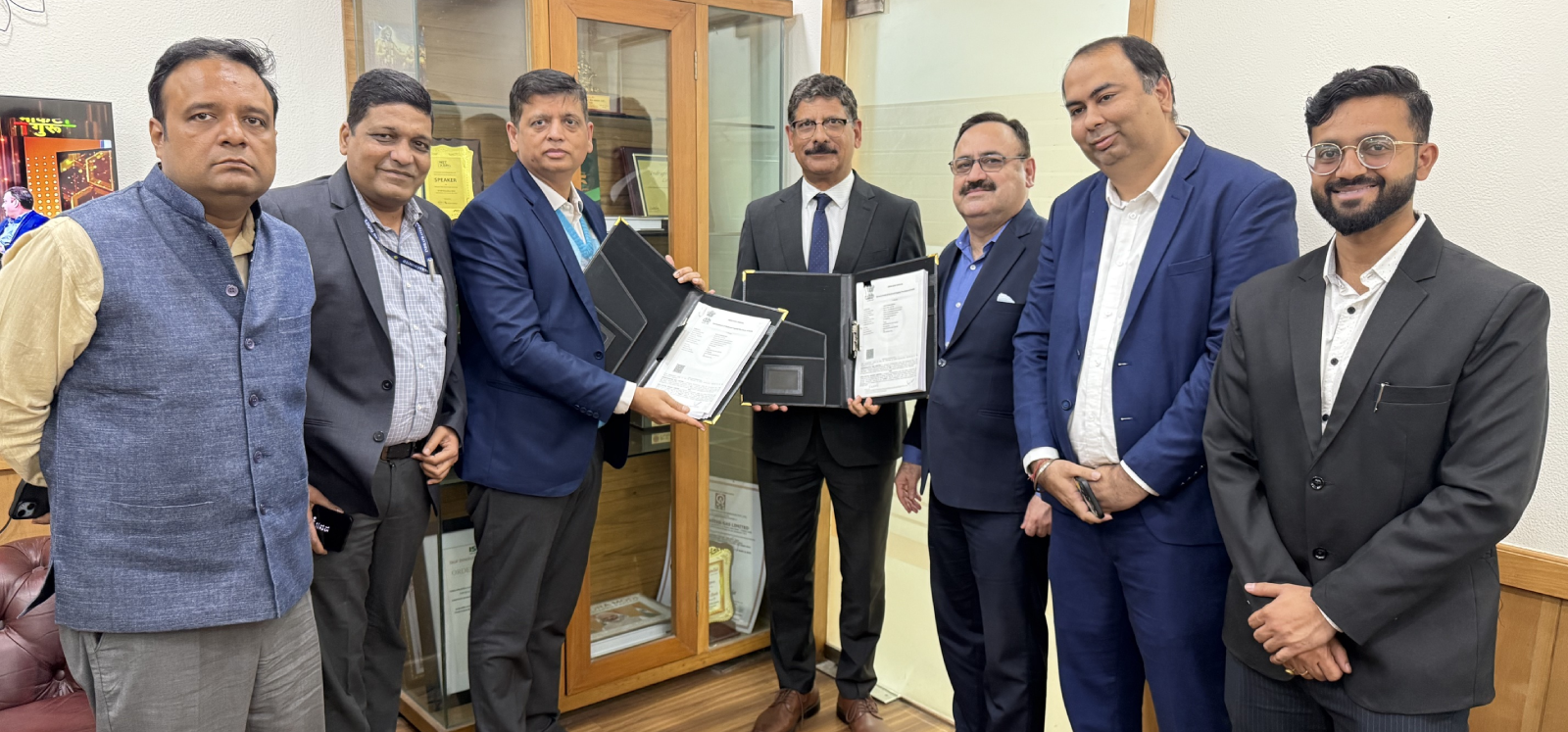 HMEL Signs Strategic Agreement With Indraprastha Gas For CNG Supply